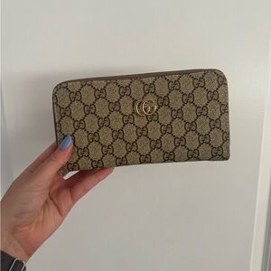 Gucci Beige and Brown Wallet